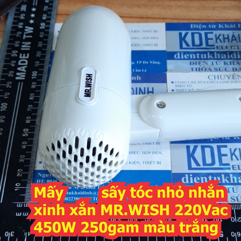 Mấy sấy tóc nhỏ nhắn xinh xắn MR.WISH 220Vac 450W 250gam màu trắng kde6729