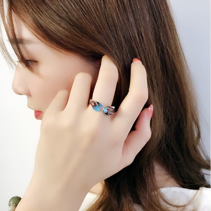 Nhẫn Đeo Tay Kim Loại Tạo Hình Hoa Sen Vintage Cho Nữ