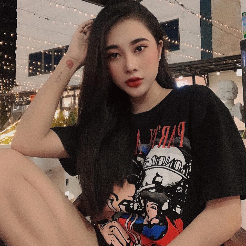 Áo unisex nam nữ MIKENCO SUPERMAN vải cao cấp form cực đẹp Black phong cách trẻ trung