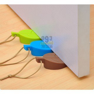 Chiếc Lá Chặn Cửa Thông Minh