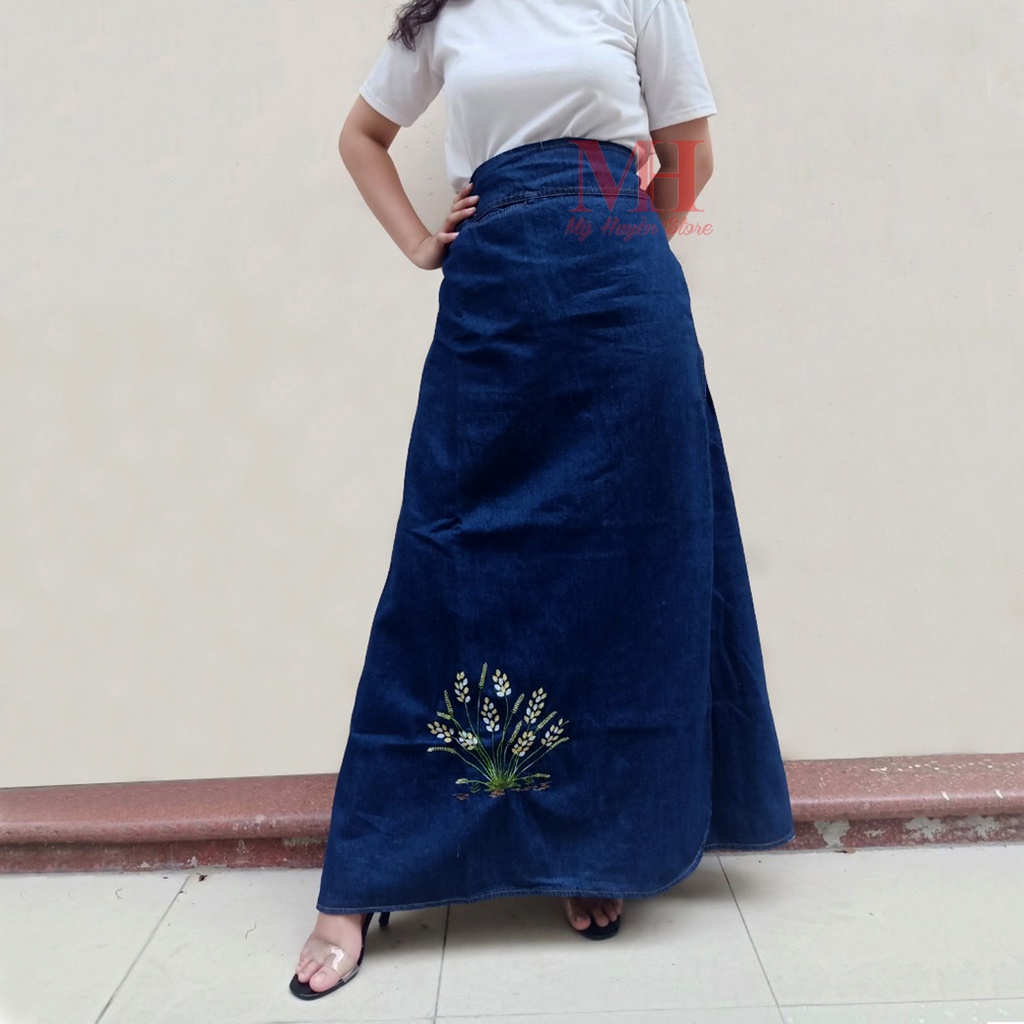 Váy Chống Nắng Xẻ Tà Vải Jean Dày Mềm Thêu Họa Tiết Dễ Thương Có Nút Bấm Chắc Chắn Mỹ Huyền Store