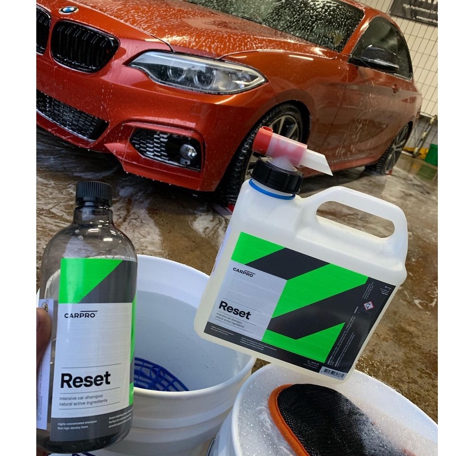 Xà Phòng Rửa Xe Đậm Đặc Dưỡng Ceramic CARPRO Reset Nước Rửa Xe Chính Hãng Hàn Quốc can 4L