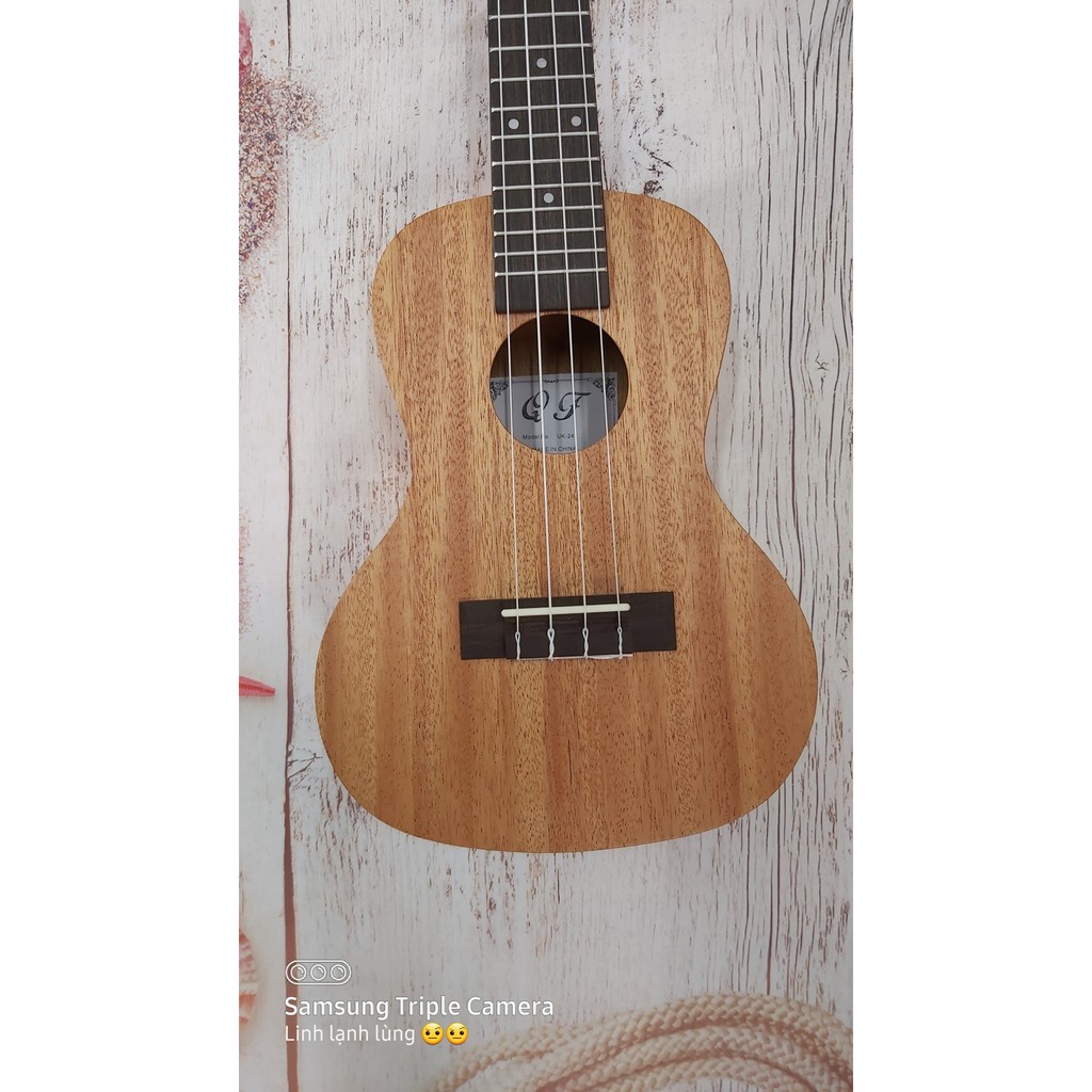 Đàn Ukulele size Concert gỗ Mahogany + Tặng Bao + Phím gảy