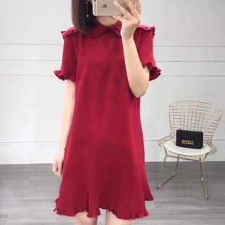 Váy cổ sen