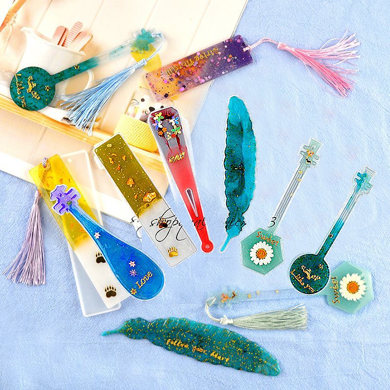 Khuôn silicon làm bookmark cổ trang bằng resin handmade