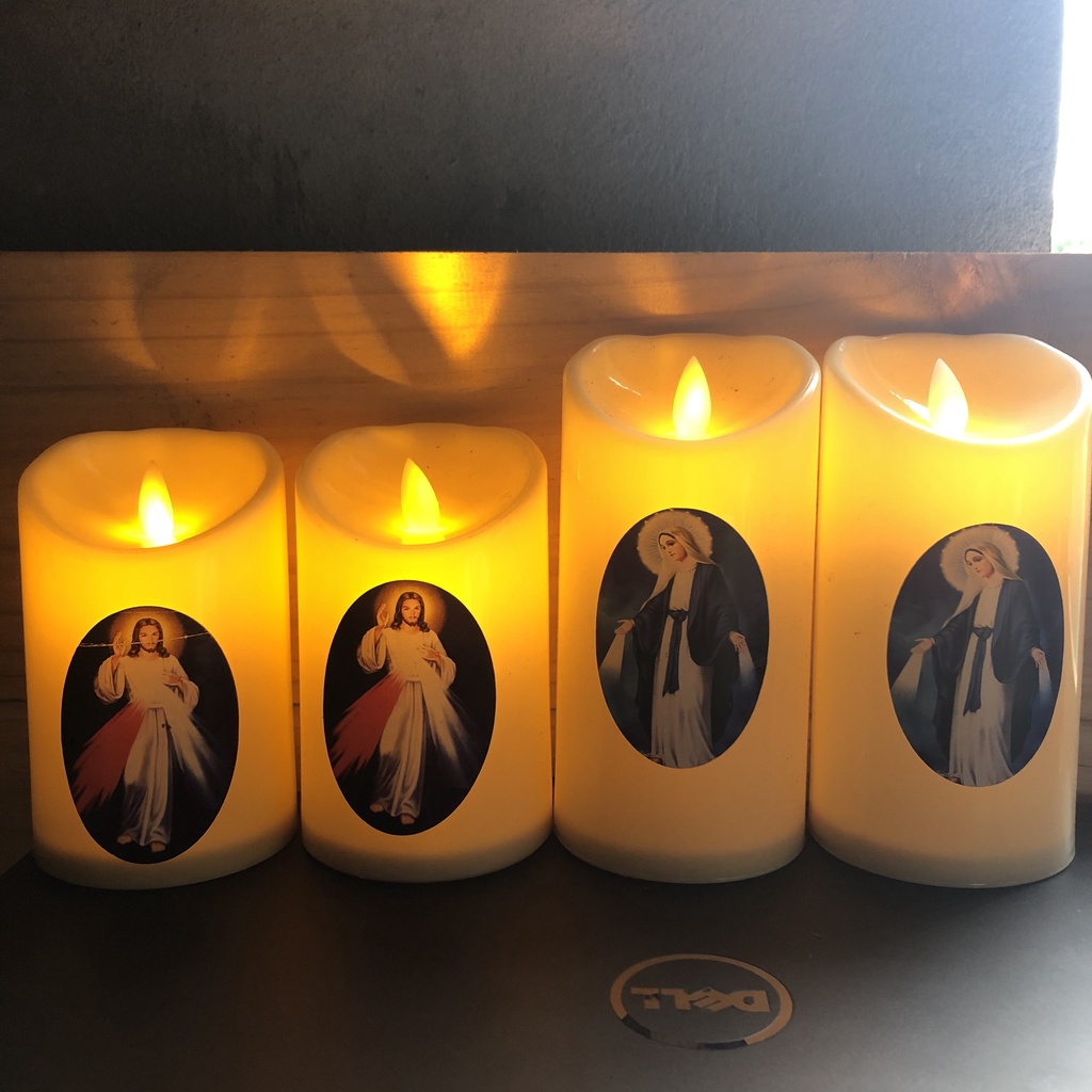 Nến công giáo để ban thờ chạy pin sử dụng điều khiển tắt bật từ xa&lt;Giá 1 cặp &gt;