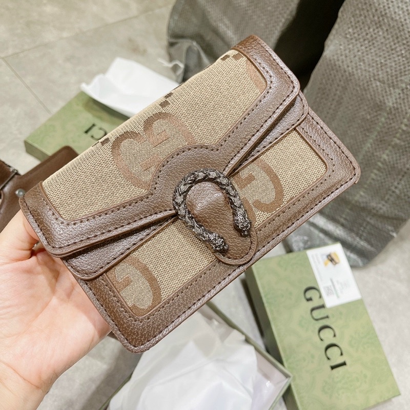 Túi chư GGG đeo chéo size 18cm full hộp cực xinh