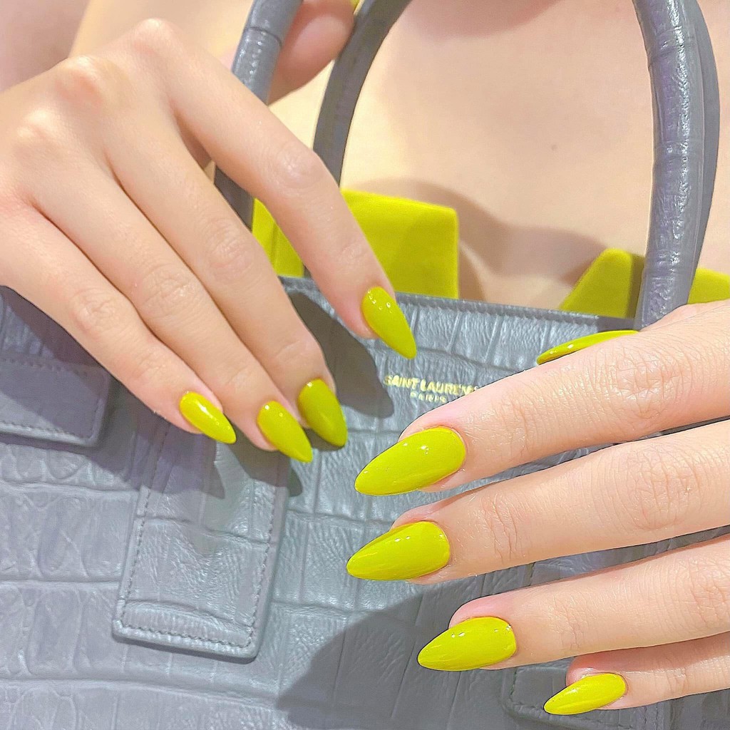 Sơn gel Neon Xanh Chuôi 11 - Màu Hot