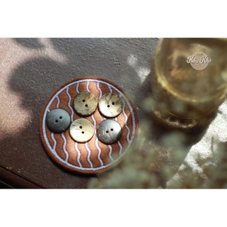 Khuy gỗ dừa handmade 23mm