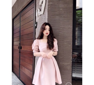ĐẦM CỔ VUÔNG PLI (KÈM HÌNH THẬT)
