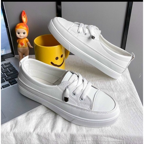 Giầy bệt bata nữ dây khuy dẹt