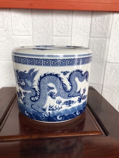 Bát hương sứ thờ Lộc Phát