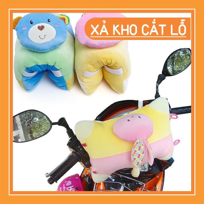 Gối đỡ đầu cho bé đi xe máy