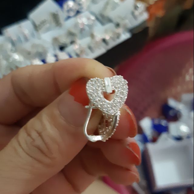 Khuyên tai bạc tim
