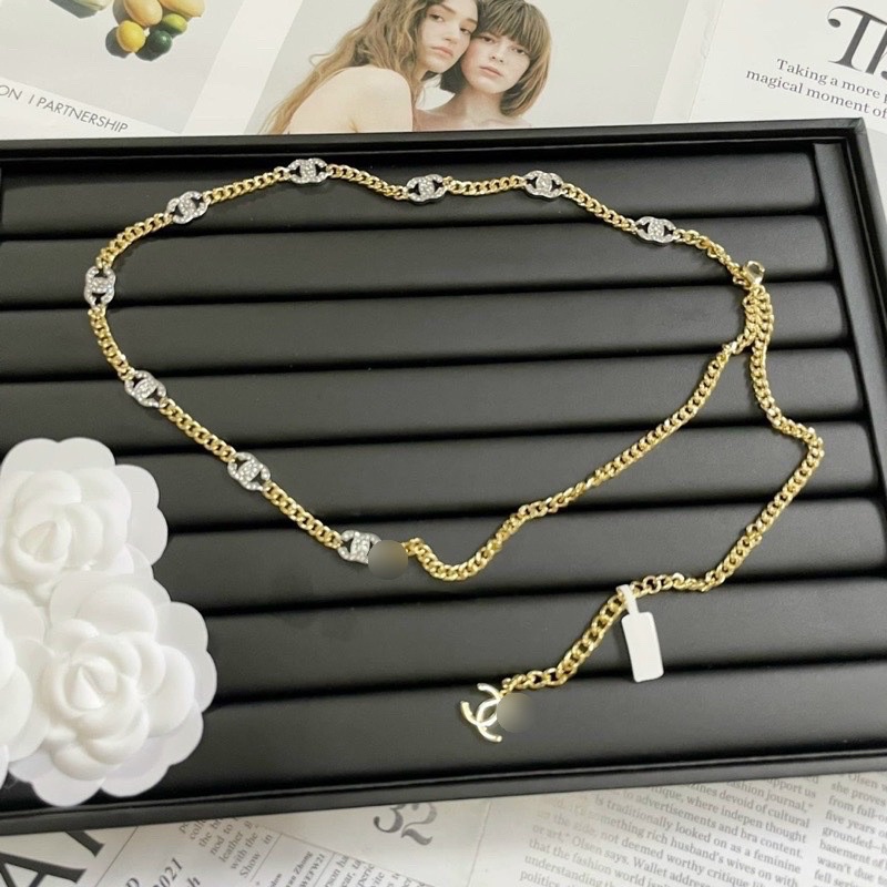 Đai xích đính đá nhỏ xinh