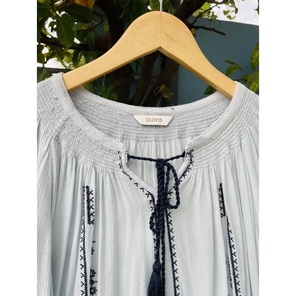 Áo thêu Hàn secondhand