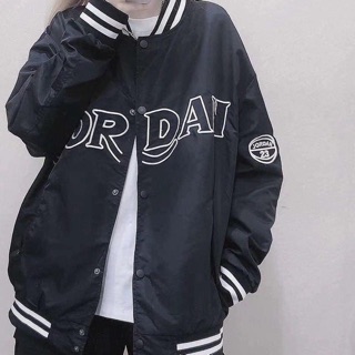 Áo bomber đen jordan