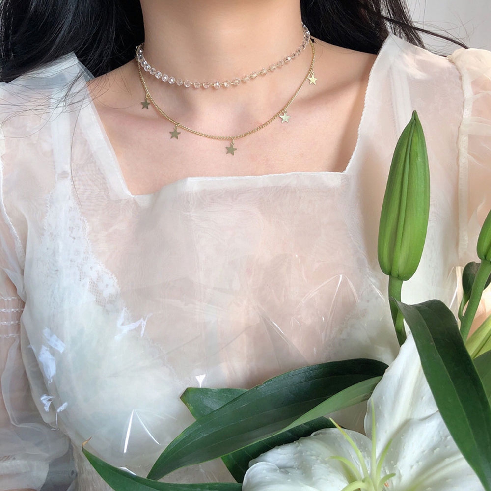 Dây chuyền choker nhiều lớp xâu hạt trong suốt gắn mặt hình ngôi sao