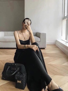Váy maxi lụa 2s hở lưng sang chảnh