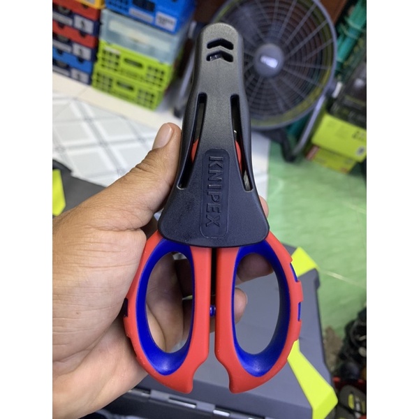 Kéo ✂️ cắt dây & bấm Cos thợ điện Knipex 95 05 10 SB