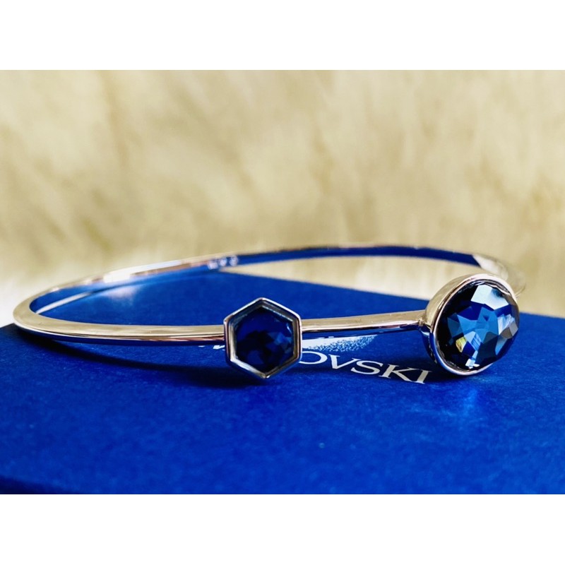 Vòng tay đính đá pha lê Swarovski