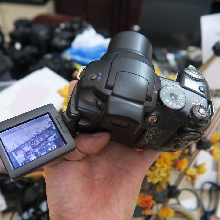 Máy ảnh Canon PowerShot S3 is quay chụp tốt