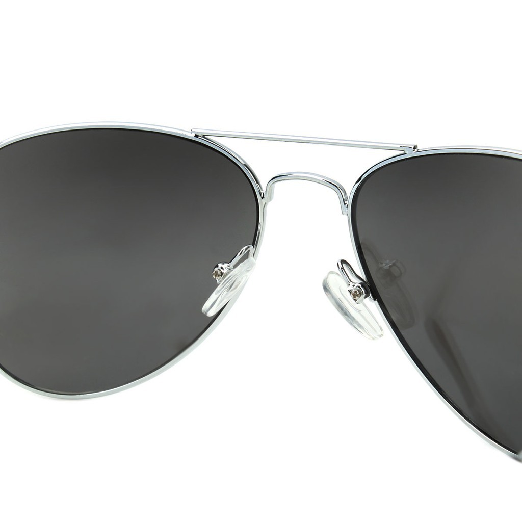 Kính mát cổ điển chống tia UV400 màu bạc và đen | BigBuy360 - bigbuy360.vn
