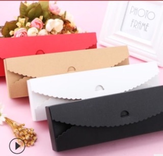 Set 10 hộp giấy đựng bánh, socola