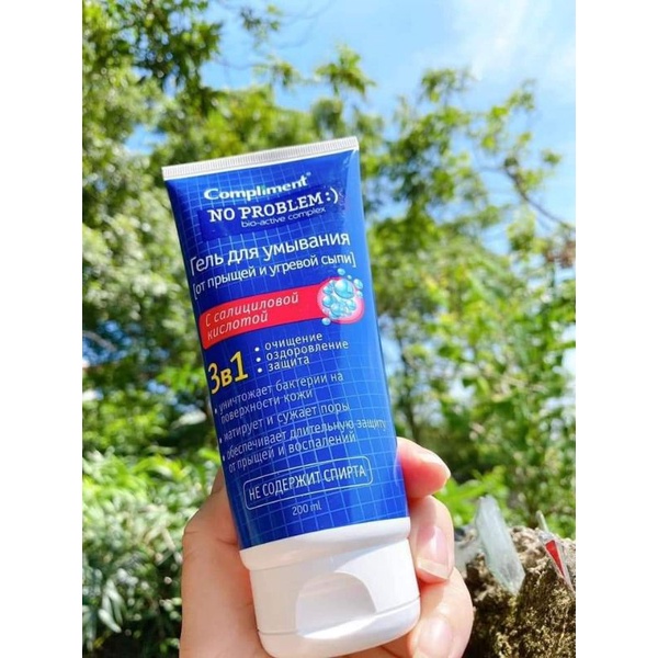 Sữa rửa mặt NO PROBLEM Compliment chứa Salicylic Acid, Tea Tree 200ml | BigBuy360 - bigbuy360.vn