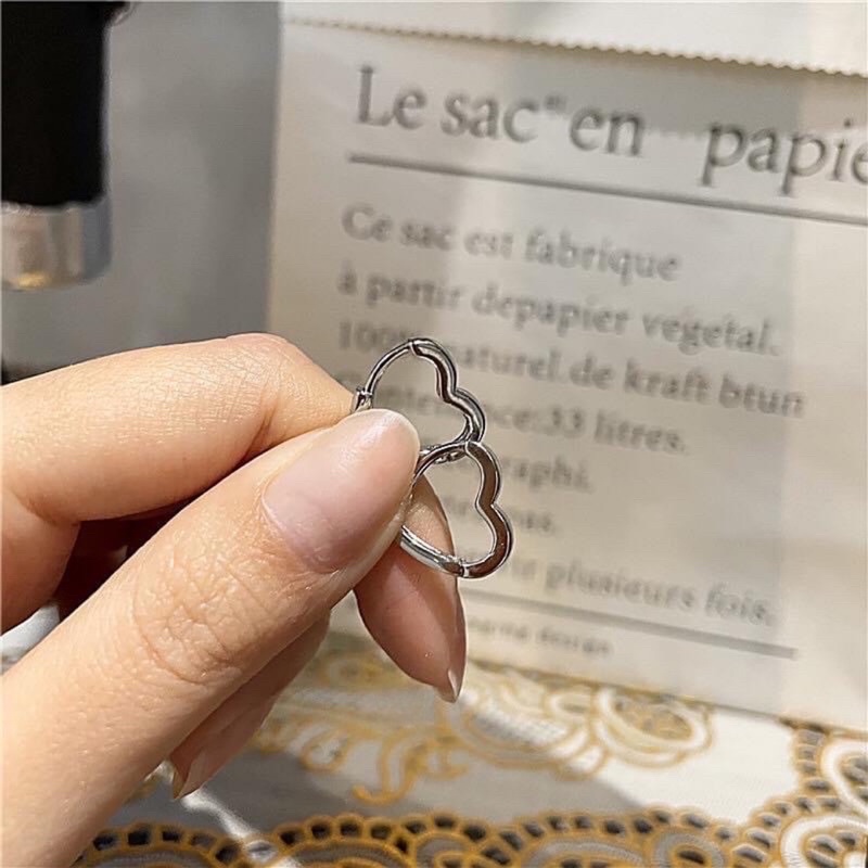 Bông tai  trái tim  thiết kế siêu siêu hot, nam nữ đều ok Mainomi Shop Bạc Xinh