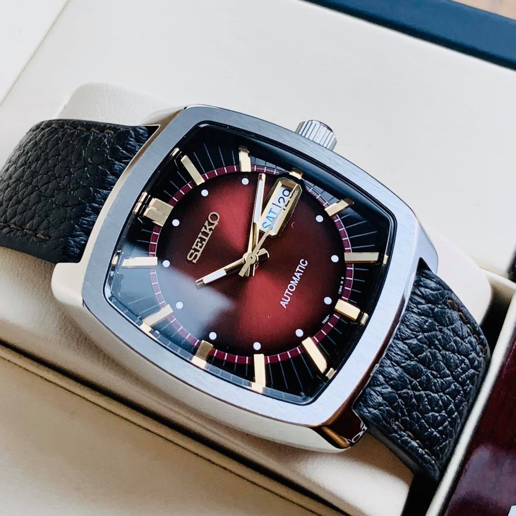 Đồng hồ Nam Seiko cơ tự động, kính cứng Hardlex, dây da SNKP25
