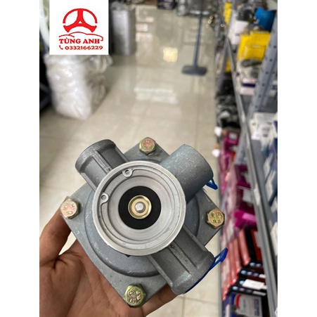 Bộ chia hơi STR - 4 lỗ M22 KL3518AH; 3518A0102001; 99014360047
