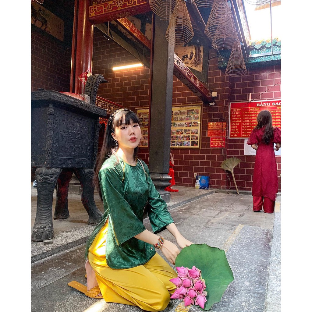 Bộ Bà Ba Cách Tân Lụa Gấm Cao Cấp Đi Lễ Chùa Chất Mềm Mịn Ko Bai, Ko Xù Mặc Cực Thoải Mái Duyên Dáng