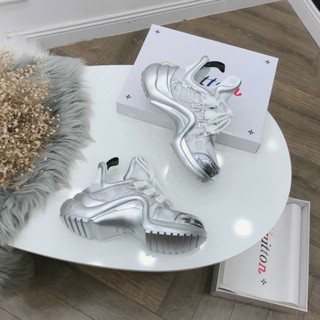 Giày LV đẹp xuất sắc