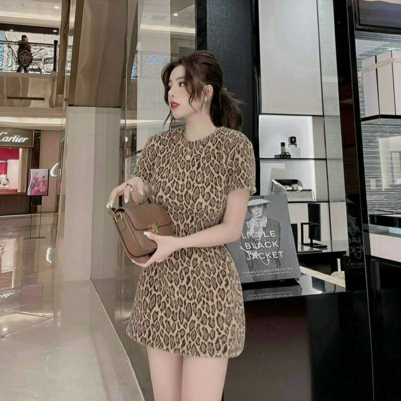 [Corn9] Áo và Đầm họa tiết beo