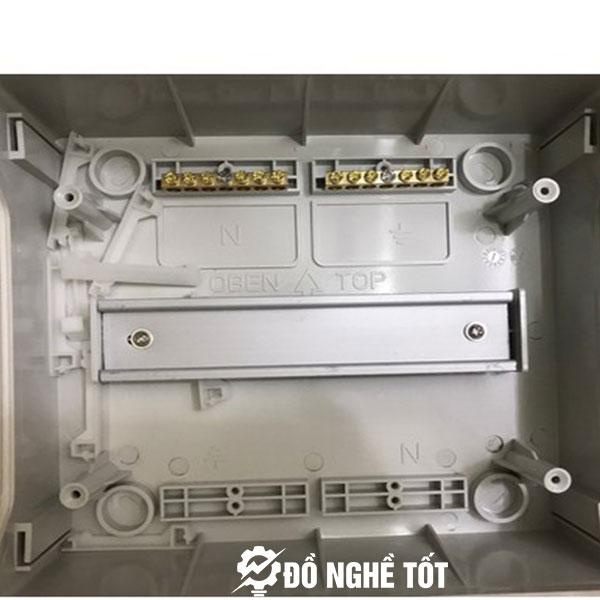 Vỏ tủ 9, 12, 18, 24 module, gắn MCB cho Solar chống nước HN