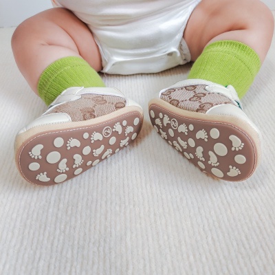 Giày tập đi đế cao su chống trơn trượt kiểu dáng thể thao thời trang cực đep cho bé