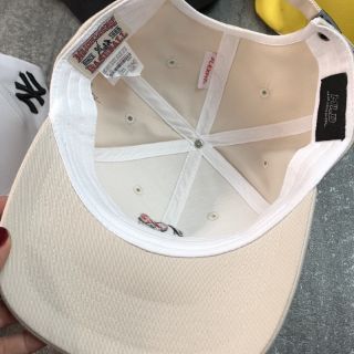 Nón NY thêu mickey ( 4 màu)