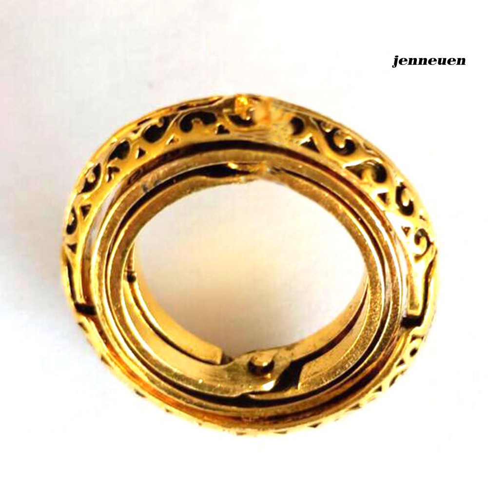 Nhãn xoay biến hình thời trang cho cả nam và nữ