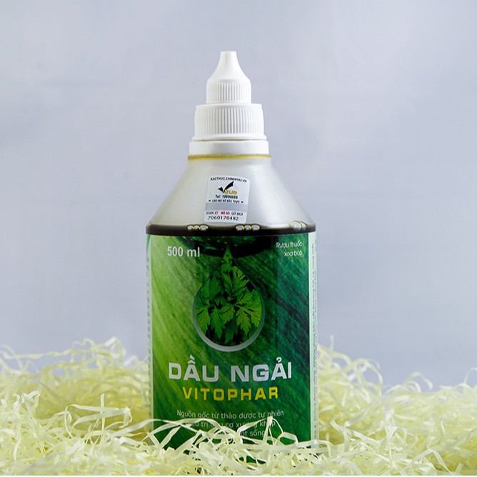 Tinh Dầu Ngải Cứu Vitophar 500ml - Dùng hỗ trợ xoa bóp đau nhứng xương khớp, thoái hóa, thoát vị