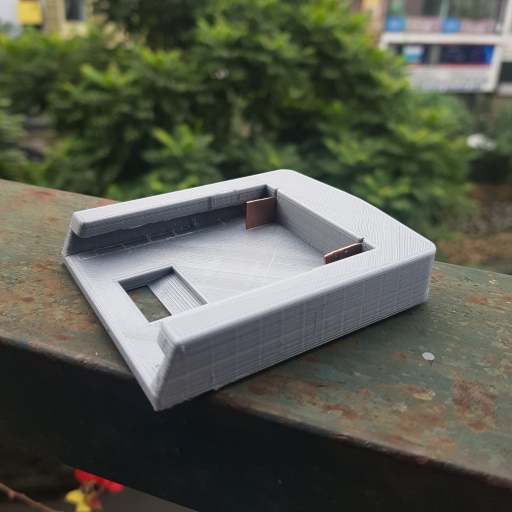 Đế chuyển pin Bosch có tiếp điểm