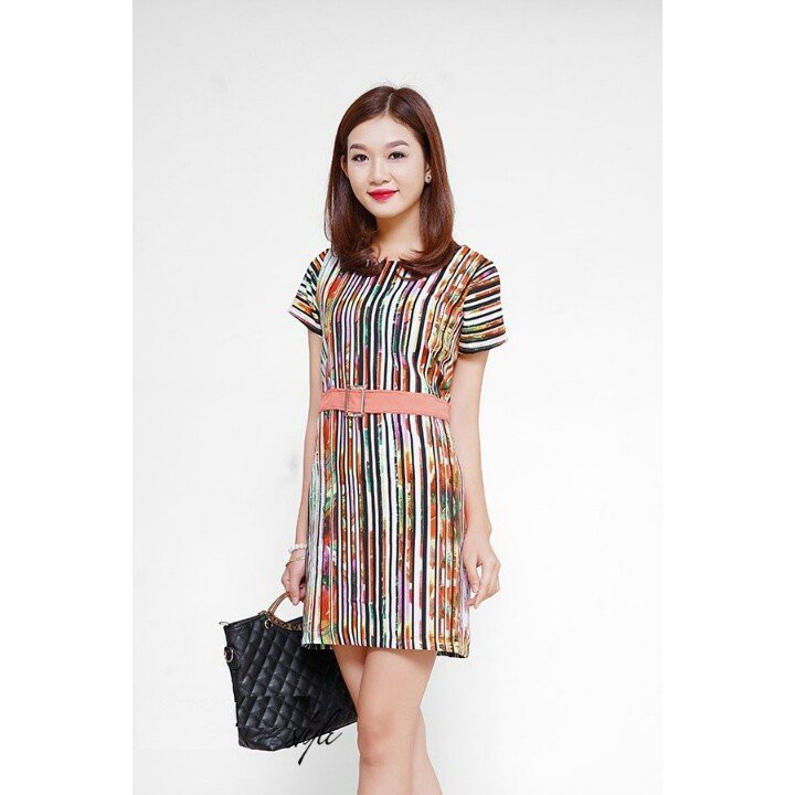 SALE RẺ ĐẦM XÒE TRÁI TIM