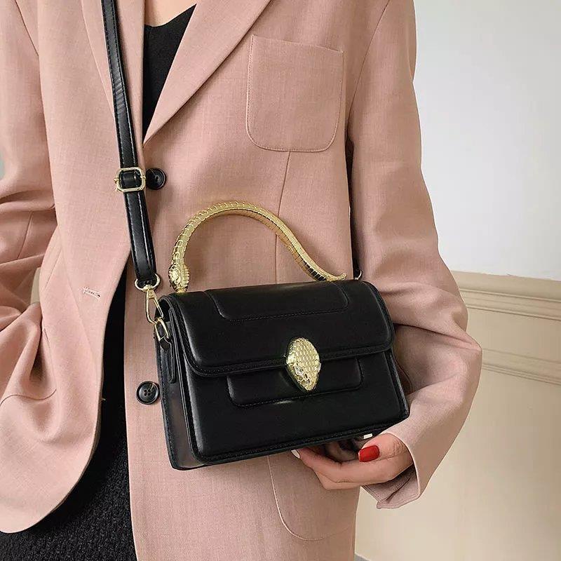 Túi tote đeo chéo/ xách tay đính đá kiểu đầu rắn thời trang 2022 dành cho nữ