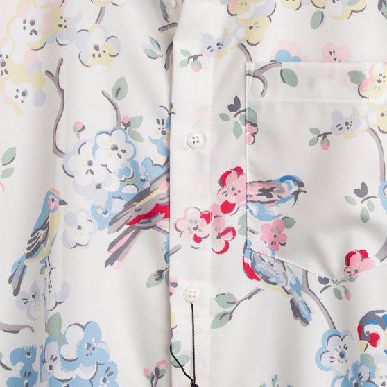 Áo sơ mi nam nữ đi biển vài lụa mềm họa tiết hoa đào mang đi biển áo nhóm mềm mát thấm co giãn