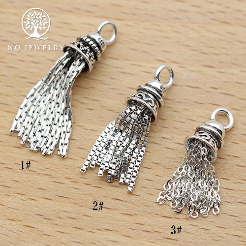Charm bạc hình chuông treo tua rua - NQ Jewelry