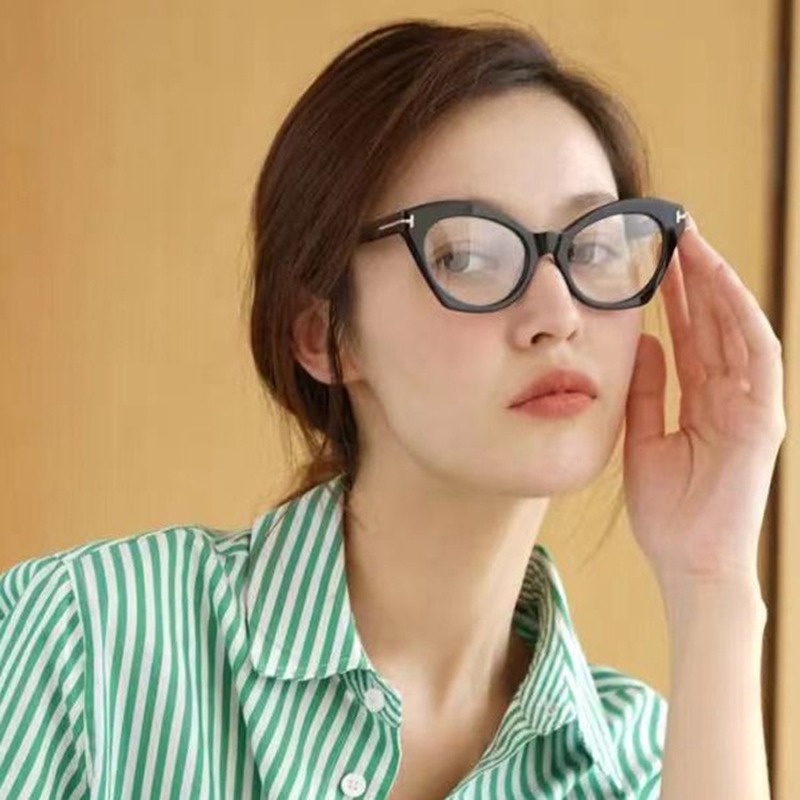Mắt kính gọng chữ t thời trang retro cho nữ