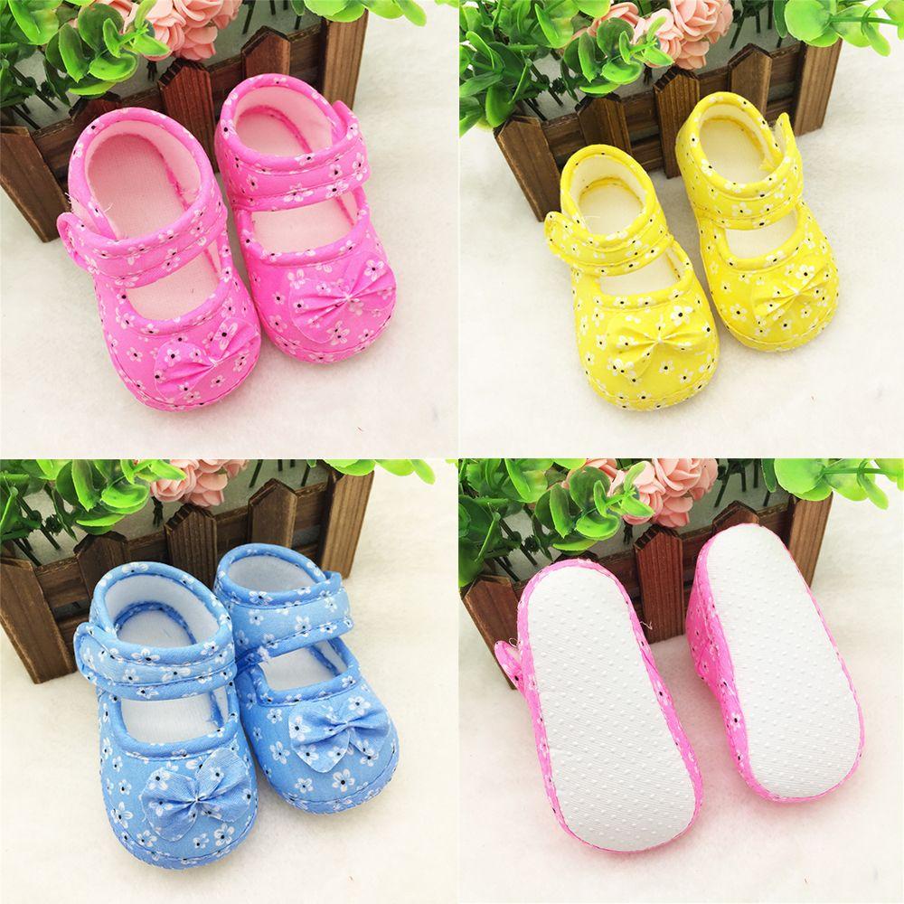 Giày Boot Đi Tuyết Mềm Mại In Họa Tiết Dành Cho Bé Sơ Sinh