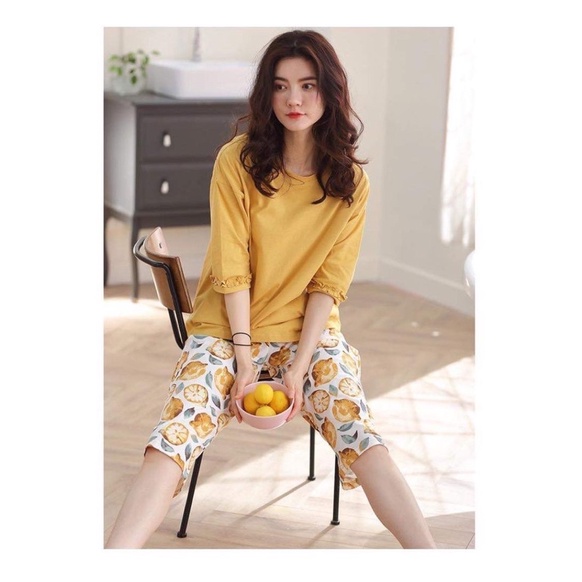 Bộ quần áo lửng cotton 100% cao cấp áo vàng quần chanh