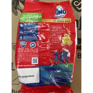 Bột Giặt OMO Comfort Tinh Dầu Thơm 360g