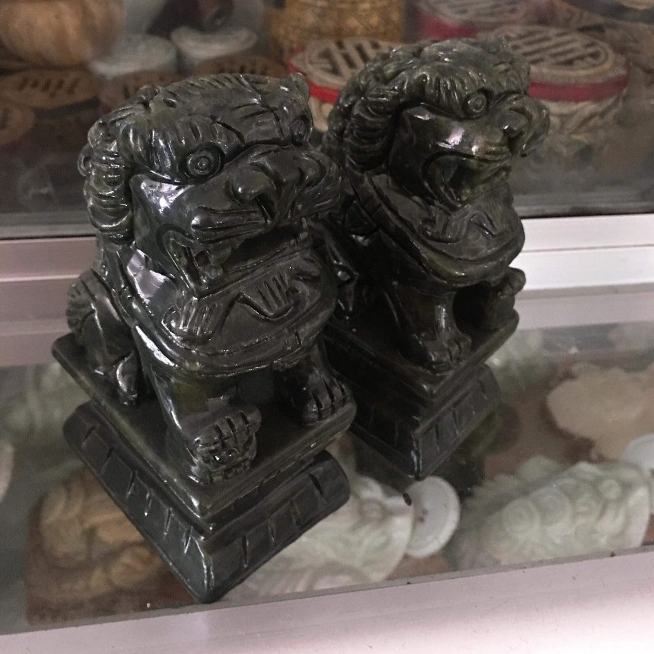 Tượng Kỳ Lân đá nguyên khối